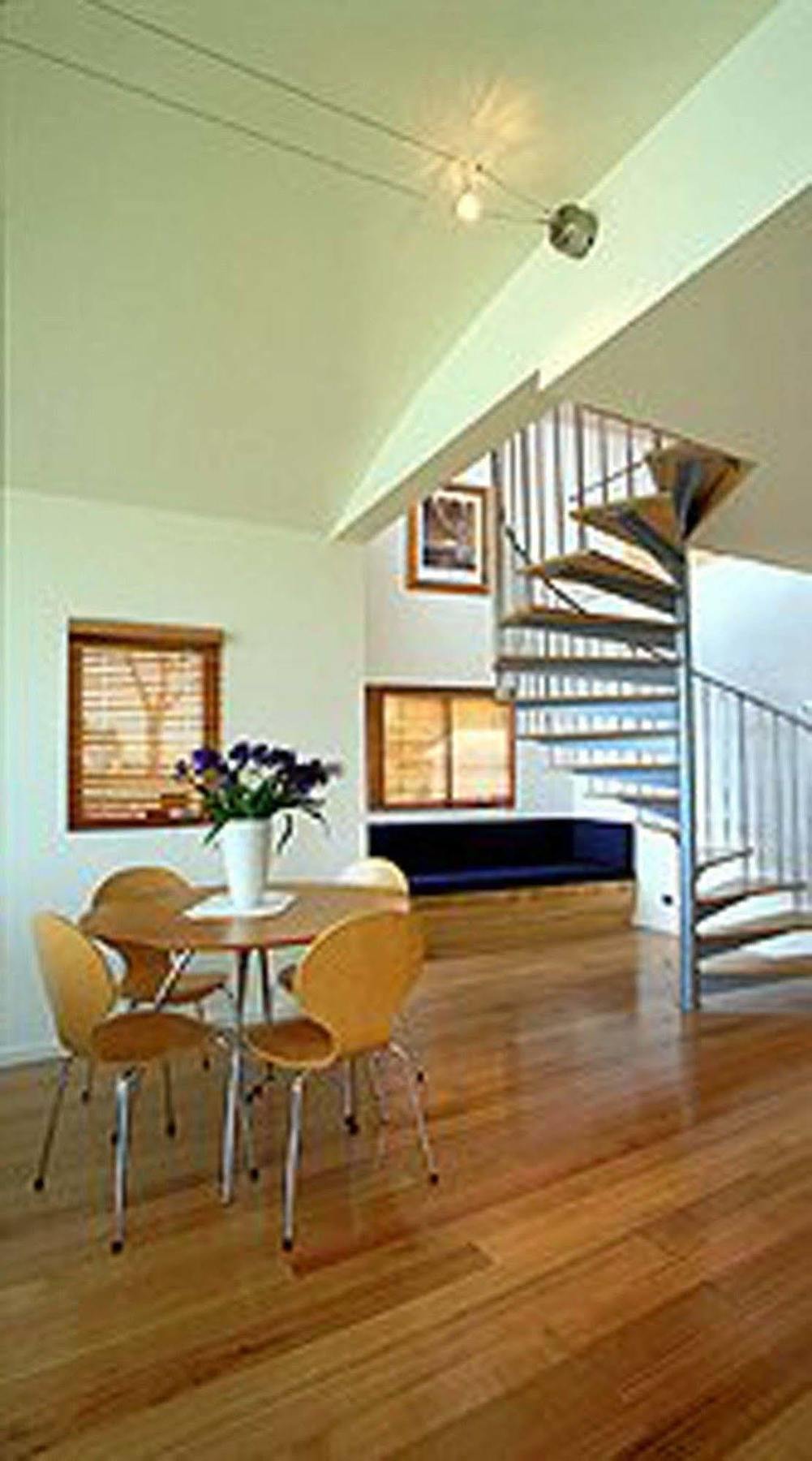 วีลเฮาส์ อพาร์ตเมนท์ Apartment สตรอน ภายนอก รูปภาพ
