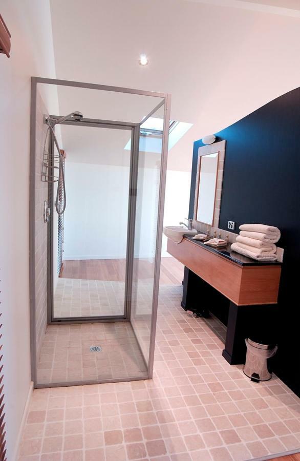 วีลเฮาส์ อพาร์ตเมนท์ Apartment สตรอน ภายนอก รูปภาพ